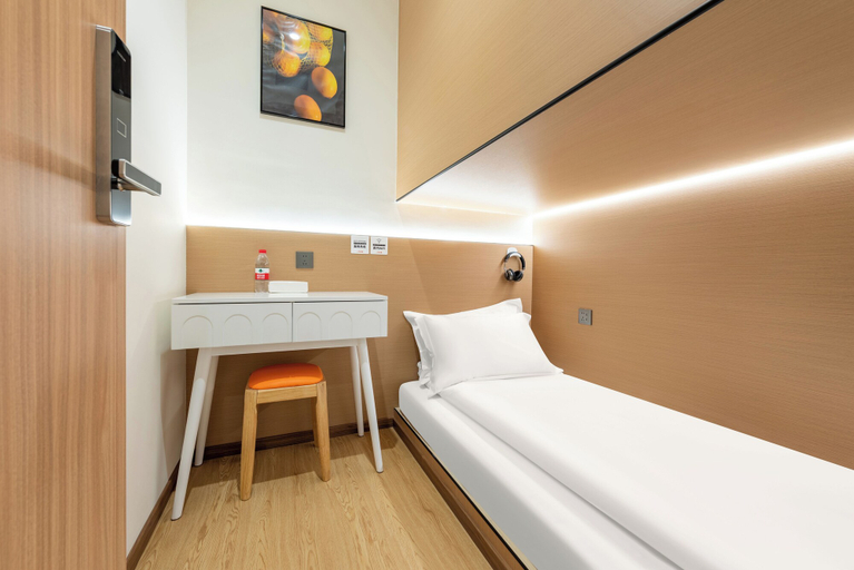 Bedroom 2, Lemon Hotel, Shanghai