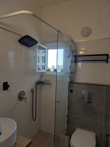Bathroom 4, Aparthotel Banana Beach