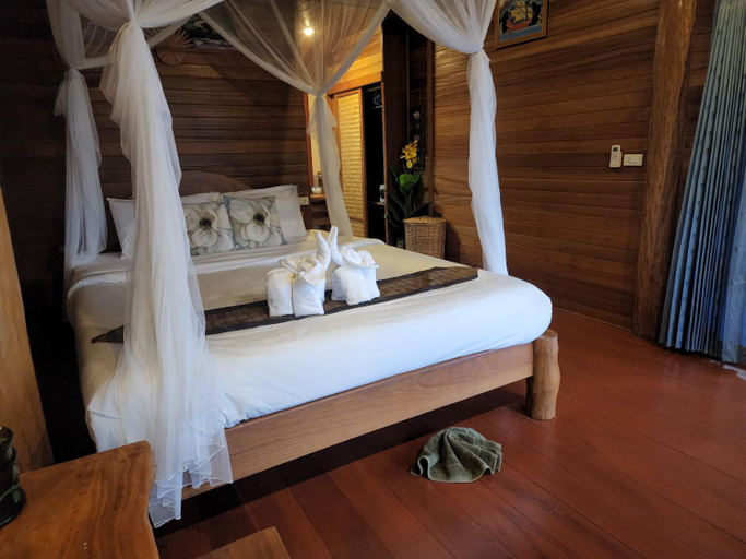 Bedroom 2, Esmeralda View Resort, Ko Yao District