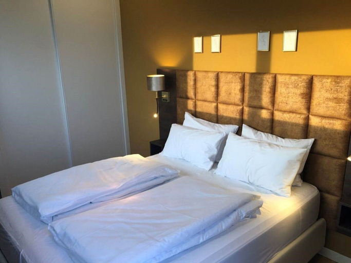 Others 3, Scenic Villa With Heated Pool, Alicante