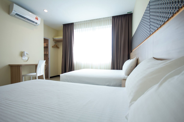 Bedroom 10