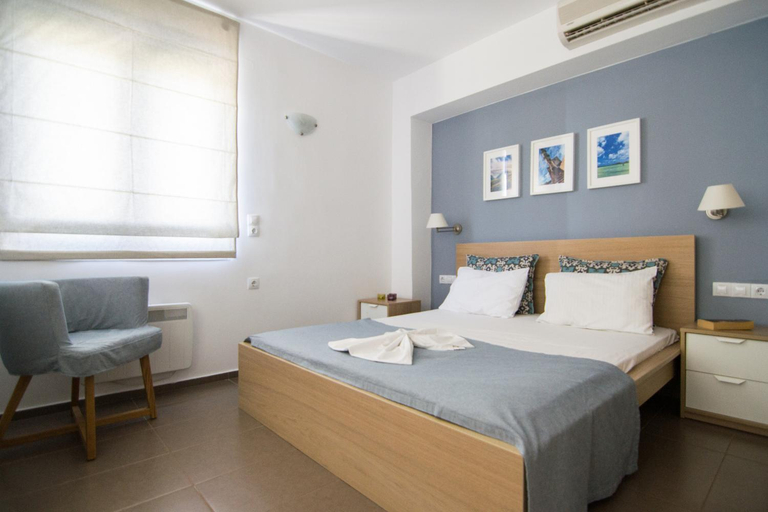 Bedroom 3, Anna Plakias Apartments, Crete