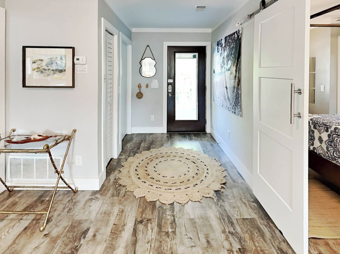 Others 4, Boho Beach House, Chatham