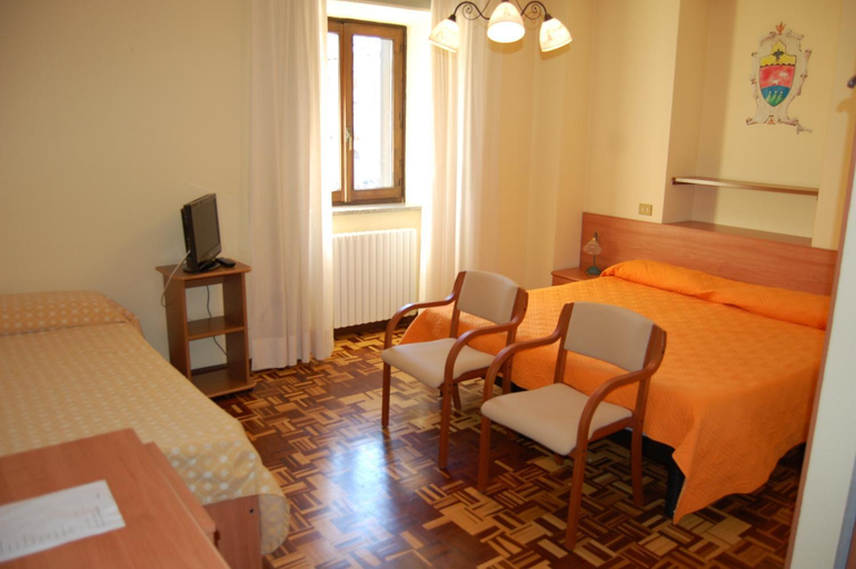 Others 3, Hotel Delle Alpi, Sondrio