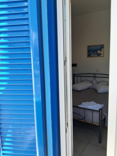 Bedroom, Villa Firostefani, South Aegean