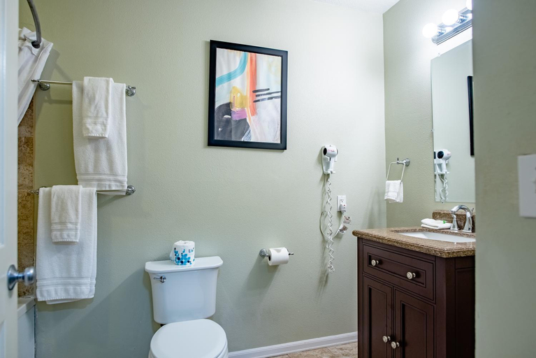 Bathroom 3, Inn at the Prom Oceanfront, Clatsop