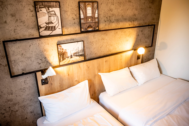 Bedroom 6
