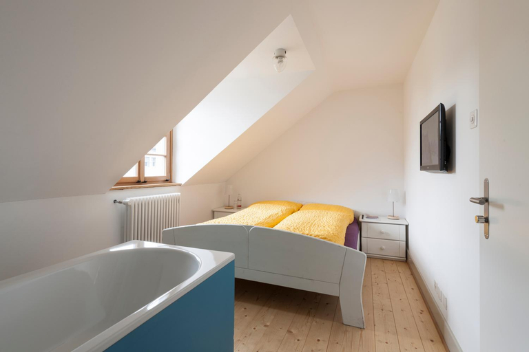 Bedroom 18