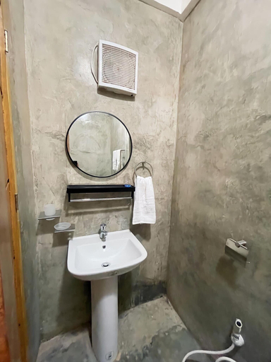 Bathroom 2, Sunset Paradise Moaboal, Moalboal