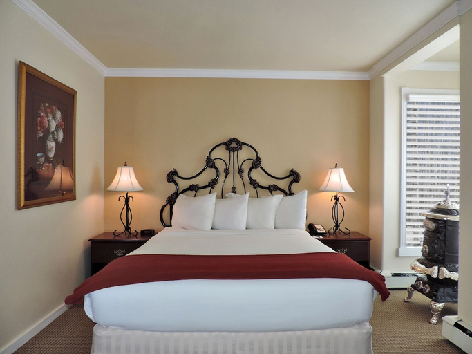 Bedroom 2, The Victorian Inn, San Miguel