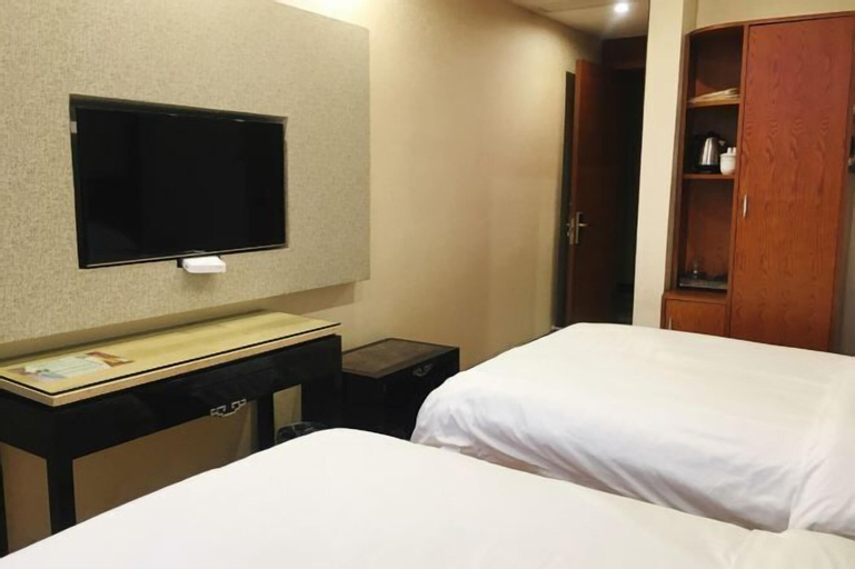 Bedroom 17