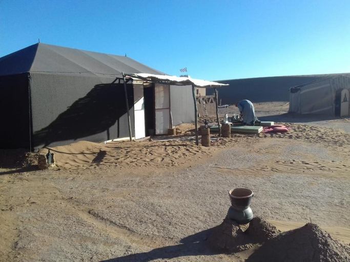 5, Bivouac Dune Iriki, Tata