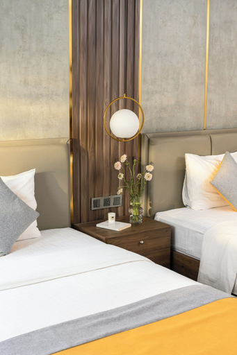 Bedroom 4, Acnos Hotel, District 1