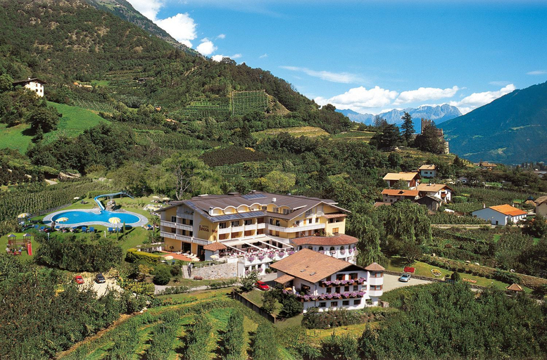 Exterior & Views 1, Hotel Funggashof, Bolzano