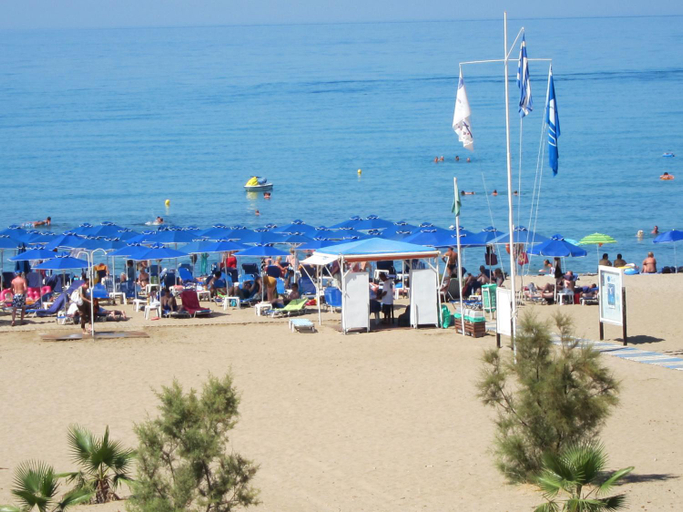 Others 2, Voula's Sea View Apartment, Crete