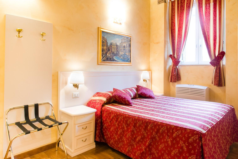 Bedroom 2, Domus Trevi, Rome