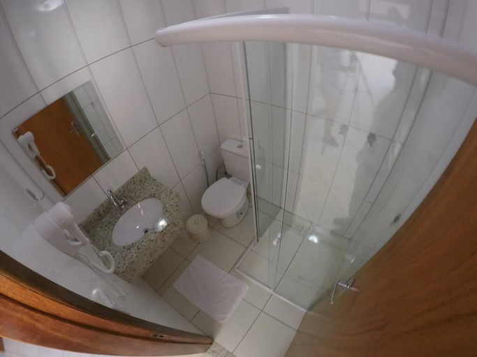 Bathroom 5, Hotel Monteiro Canasvieiras, Florianopolis