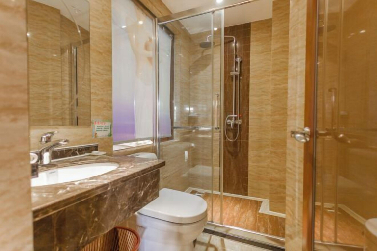 Bathroom 3, Wanhao Holiday Hotel, Yongzhou
