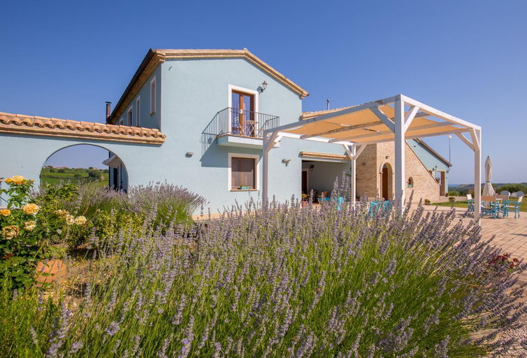 Others 5, Relais Piano Valle, Chieti