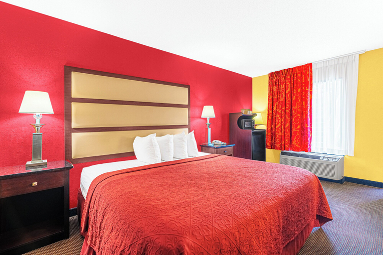 Bedroom 4, Welcome Inn, Baldwin