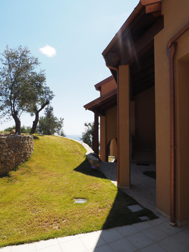 Others 5, Agriturismo "I Castellari", Savona