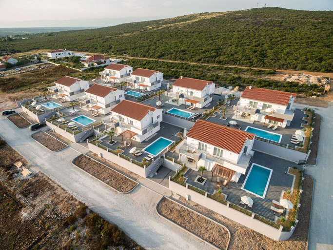 Others 2, Apartment in Croatia by the Adriatic Coast, Sukošan
