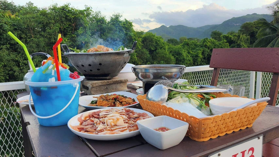 Food & Drinks 4, Baan Apa Erawan Resort, Muang Kanchanaburi