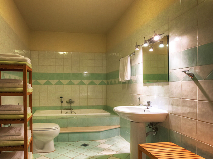 Bathroom, Spacious Villa with Private Pool & Outside Bar near Sea in Sisi, Crete
