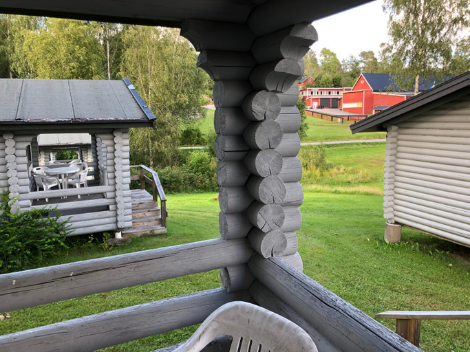 Others 5, Lane Loge, Uddevalla