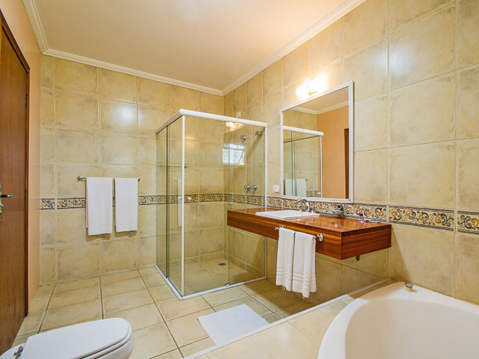 Bathroom 2, Pousada Recanto Sao Benedito, São Bento do Sapucaí