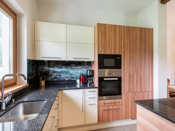 Private kitchen 5, Apartment in Saalfelden am Steinernen Meer, Zell am See