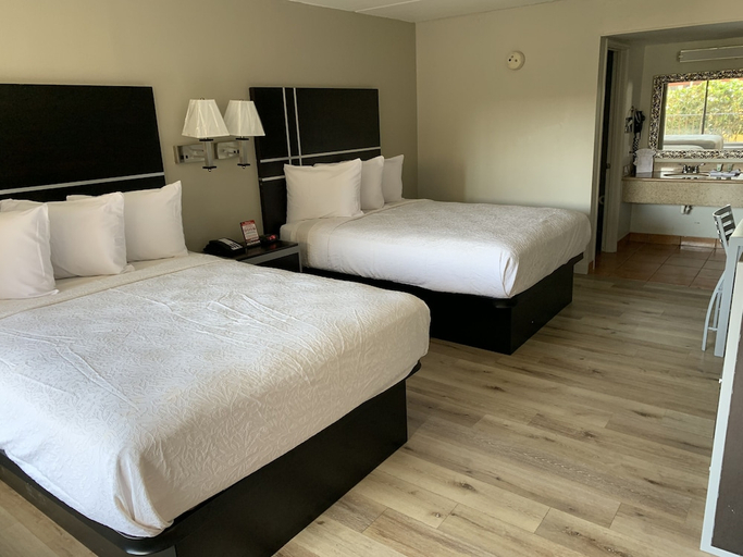 Bedroom 2, South Padre Island Lodge, Cameron