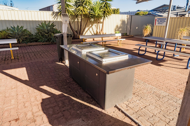 Others 5, Sundowner Cabin and Tourist Park, Whyalla