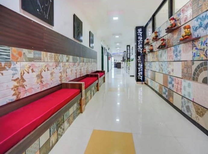Others 4, Hotel Ayaansh, Vadodara
