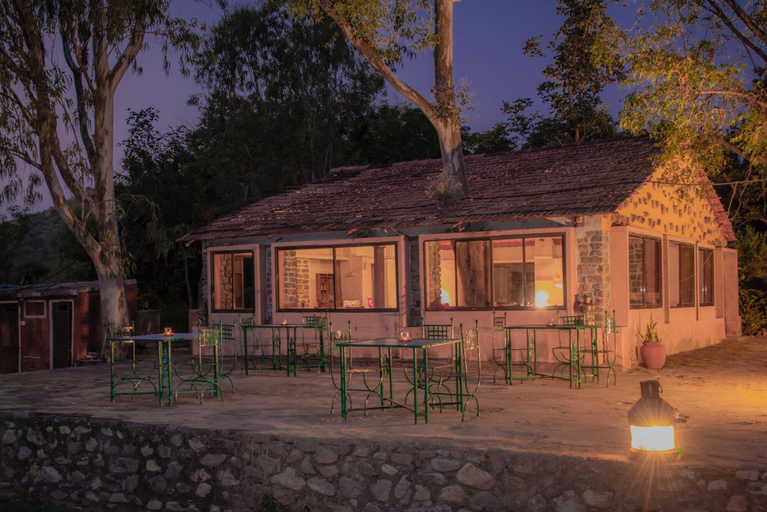 Exterior & Views 2, Shivika Lake Hotel Ranakpur, Pali