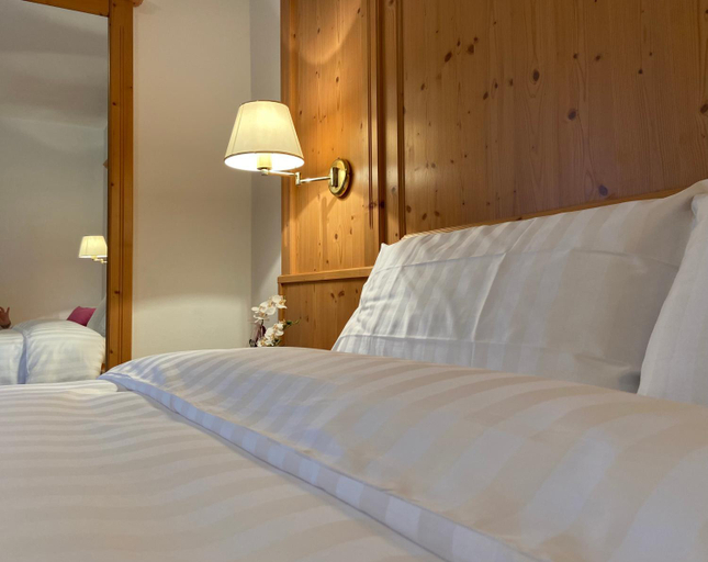 Bedroom 2, Villa Verde B&B, Trento