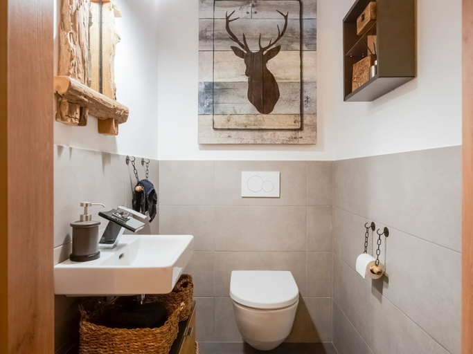 Bathroom 3, Hochwertige Ferienwohnung mit Tollem Ausblick, Tamsweg