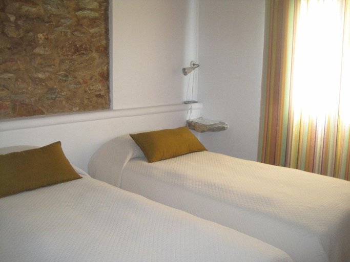Others 5, Outeiro Da Vila - Casas De Campo, Serpa