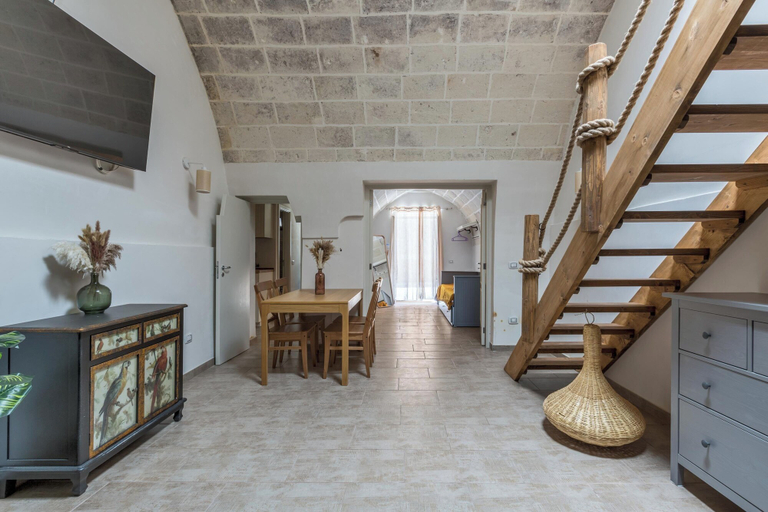 Others 4, 2724 Vecchio Trappeto by Barbarhouse, Taranto