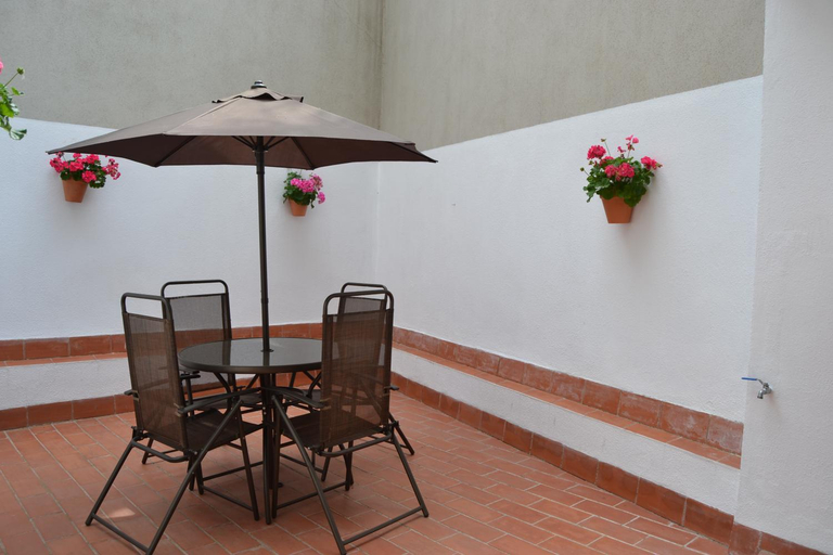 Others 5, Apartments Figueres, Girona