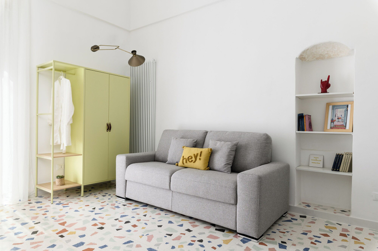 Others 4, Olivia in Wonderland by Wonderful Italy, Brindisi