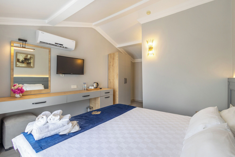 Bedroom 3, LESLION HOTEL TURUNC, Marmaris
