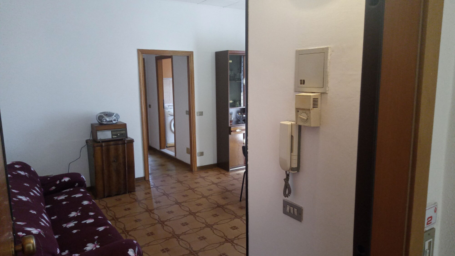 Others 4, Casa Luciano, Rimini