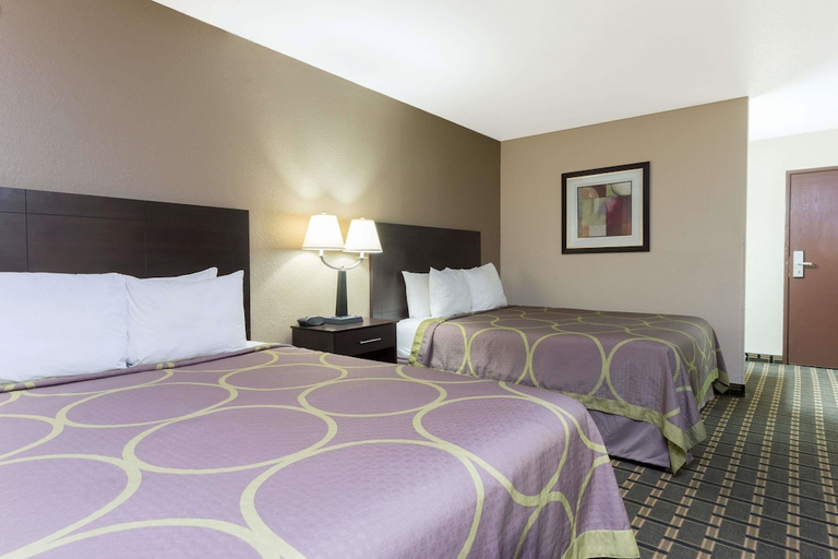 Bedroom 2, Super 8 by Wyndham Springfield East, Sangamon