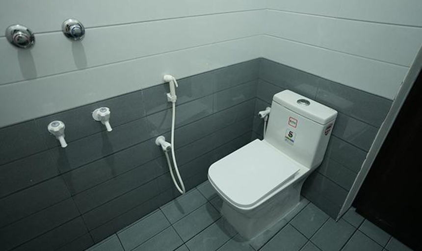 Bathroom 3, FabExpress French Villa, Viluppuram