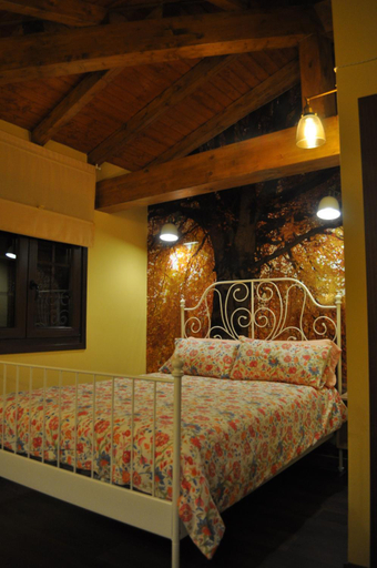 Bedroom 2, Casa Rural La Genciana VALMALA, Burgos