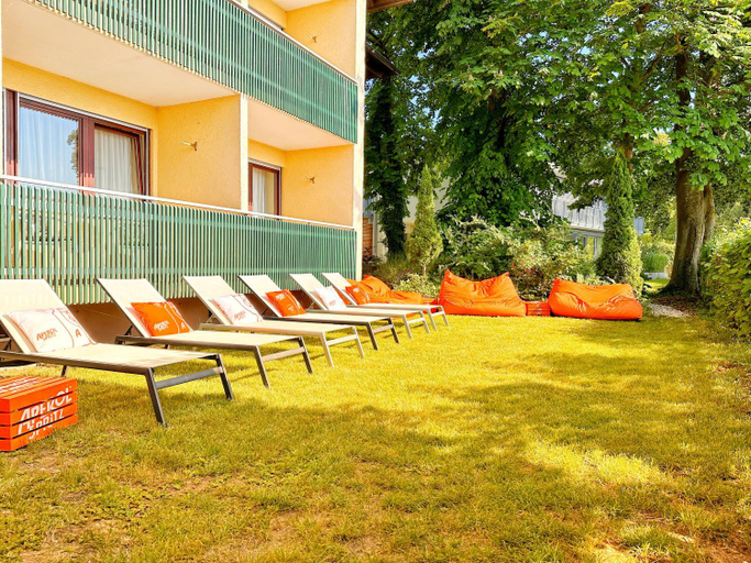 Others 4, Seespitz Gastehaus, Starnberg