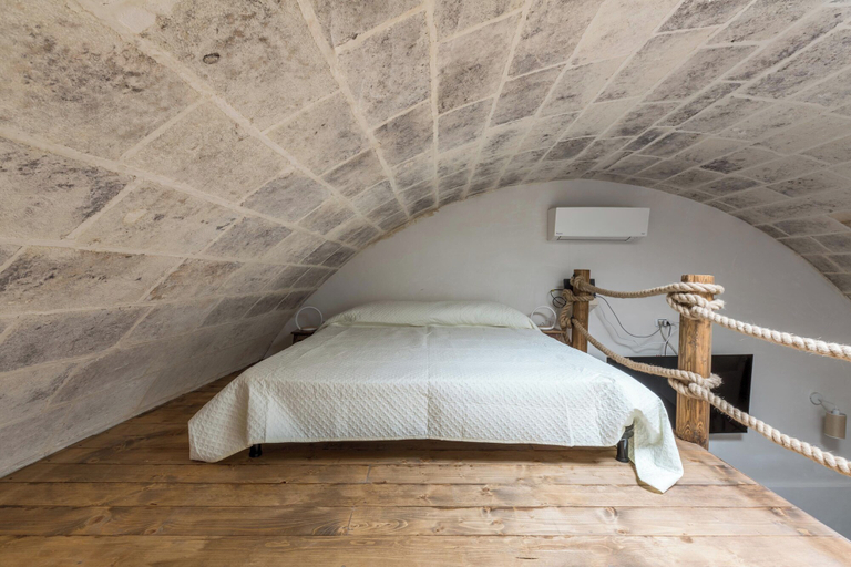 Bedroom 2, 2724 Vecchio Trappeto by Barbarhouse, Taranto