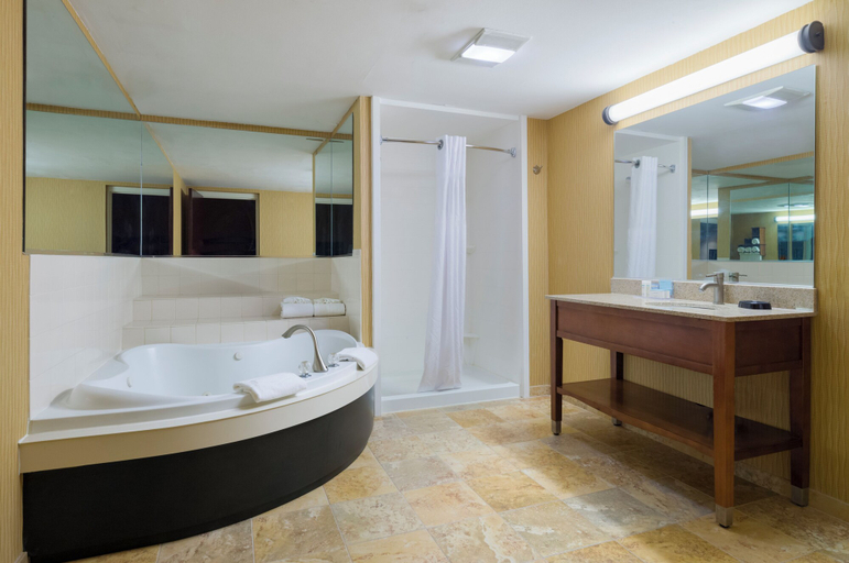 Bathroom 4, Hotel Carlisle, Cumberland