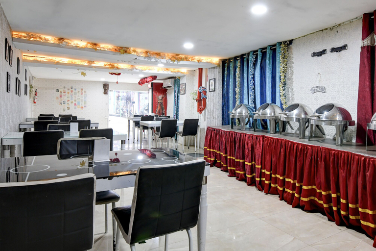 Food & Drinks 5, FabHotel Prime Eco Park, North 24 Parganas